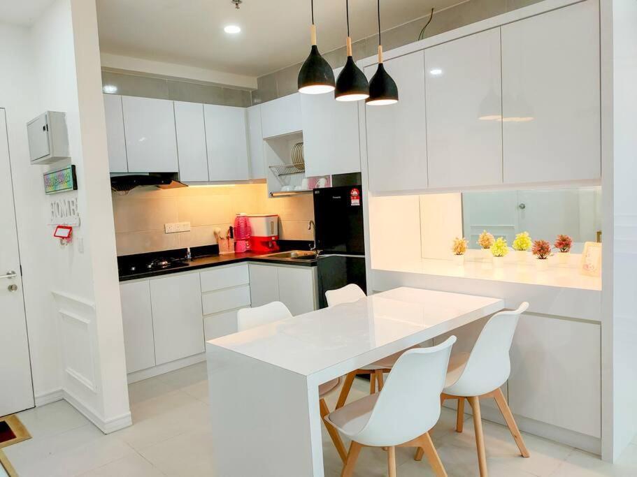 Nz Homestay Metrocity Square Kuching Ngoại thất bức ảnh